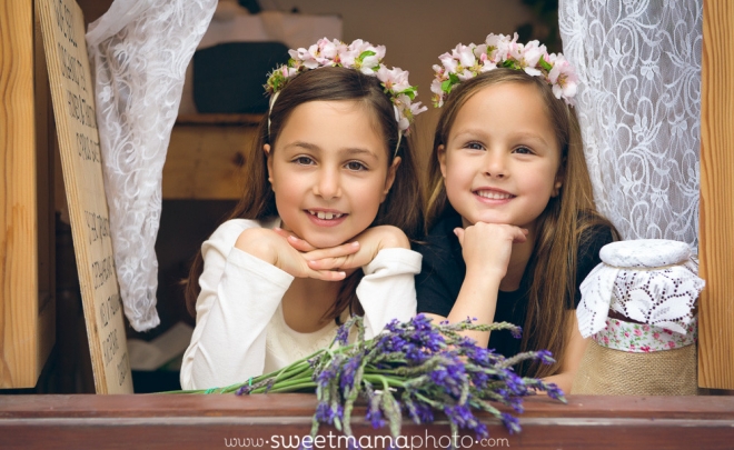 Family/children portrait by Cyprus-based Family portrait boutique Sweetmama Photography (Lefkara outdoors session)