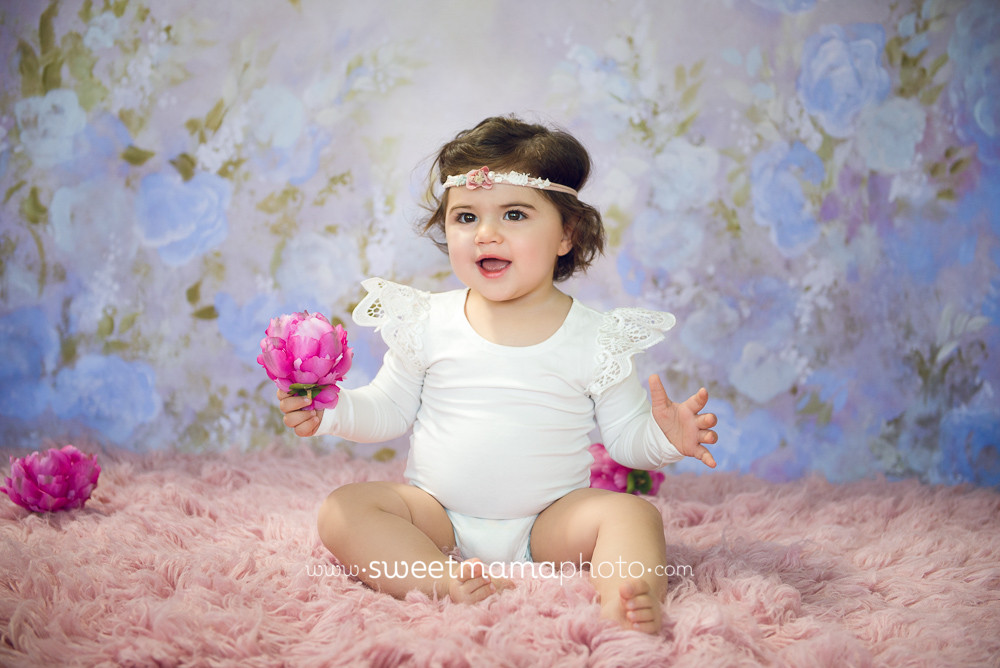 Family Photography by Sweetmama Photography - Cyprus photography boutique specializing in newborn, children, family, and maternity photography
